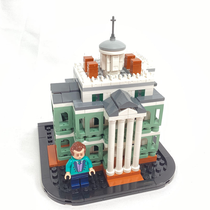 40521 Mini Disney The Haunted Mansion (Pre-Owned)